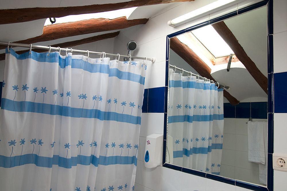 Hotel Villa De Айербе Екстериор снимка