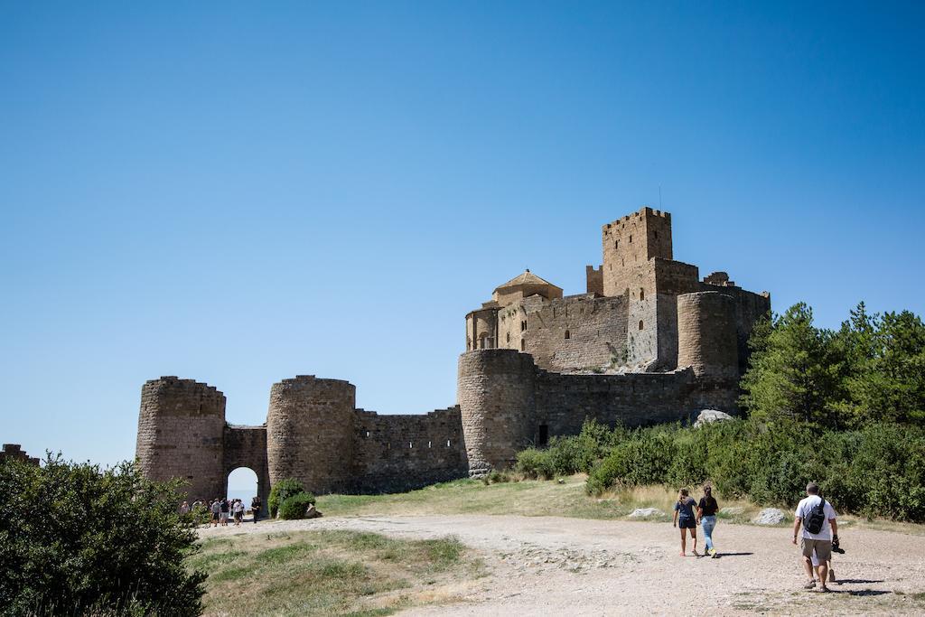 Hotel Villa De Айербе Екстериор снимка
